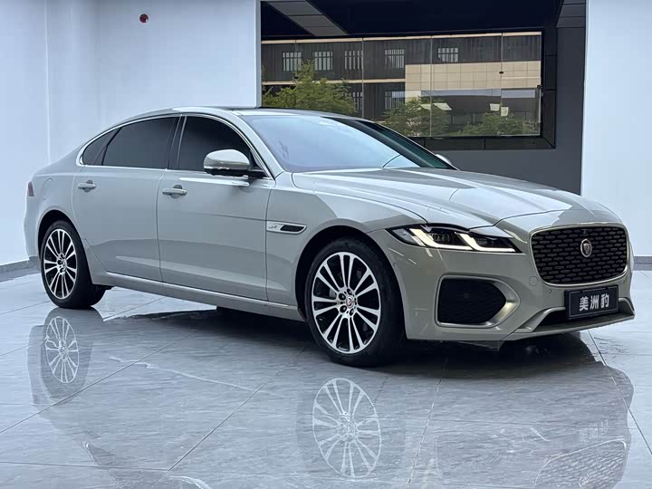Jaguar XF L, 2025 — фото 3 из 9