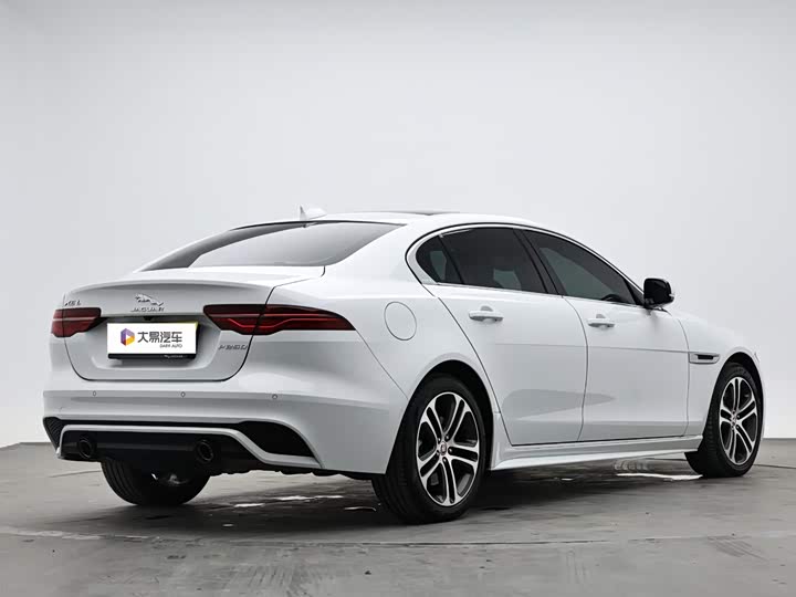 Jaguar XE L, 2024 — фото 3 из 9