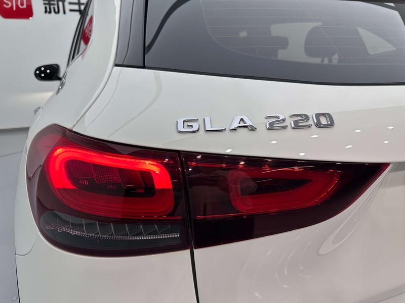 Mercedes-Benz GLA-Class, 2022 — фото 9 из 12
