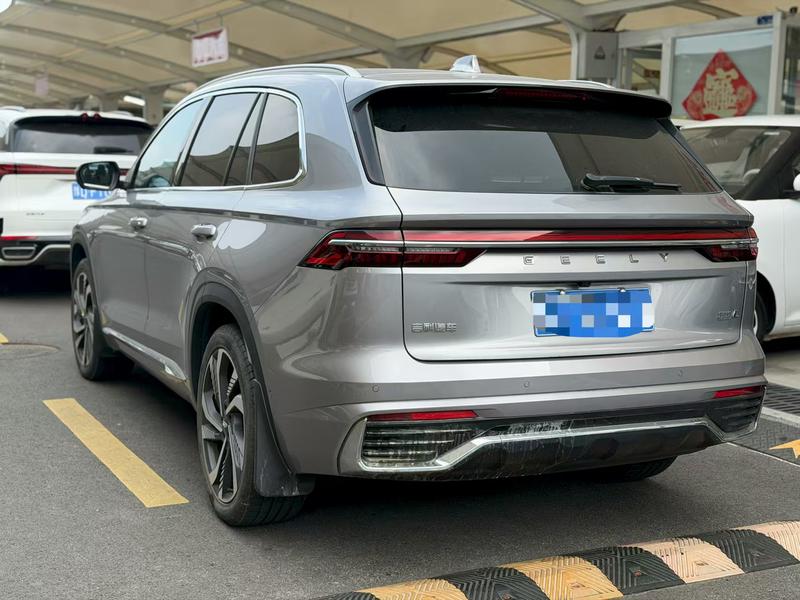 Geely Monjaro, 2022 — фото 2 из 8
