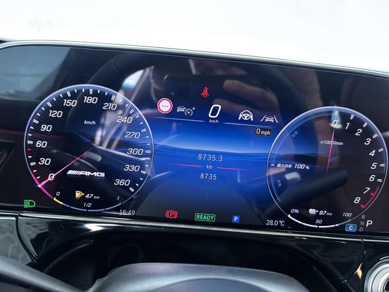 Mercedes-Benz E-Class Hybrid, 2025 — фото 10 из 12