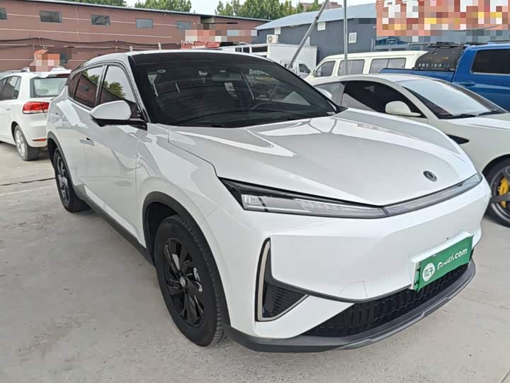 Dongfeng Aeolus L7, 2025 — фото 4 из 9