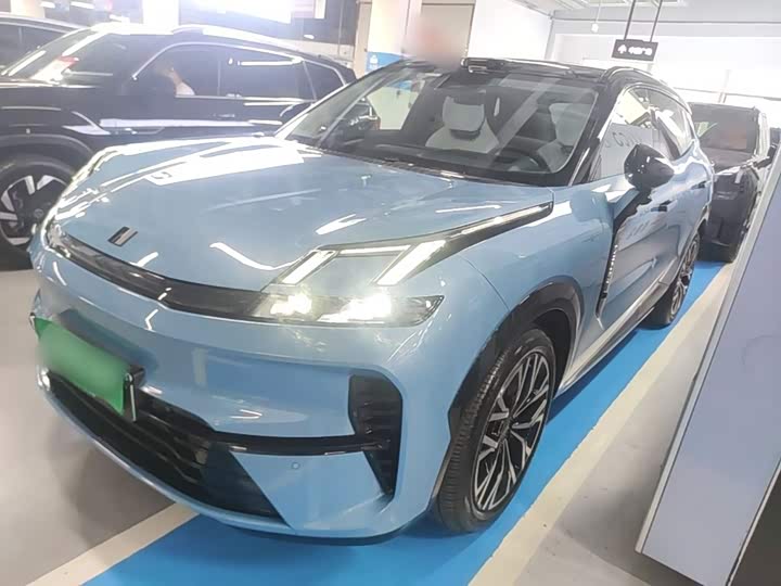 Lynk & Co 08 EM-P Hybrid, 2025 — фото 2 из 9