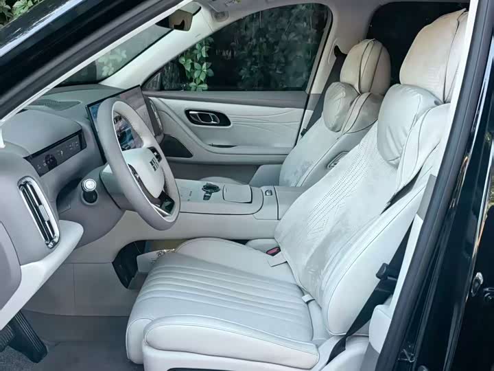 Geely Galaxy M9, 2025 — фото 3 из 9