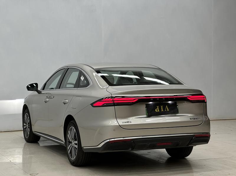 Geely Galaxy Starshine 6, 2025 — фото 4 из 10