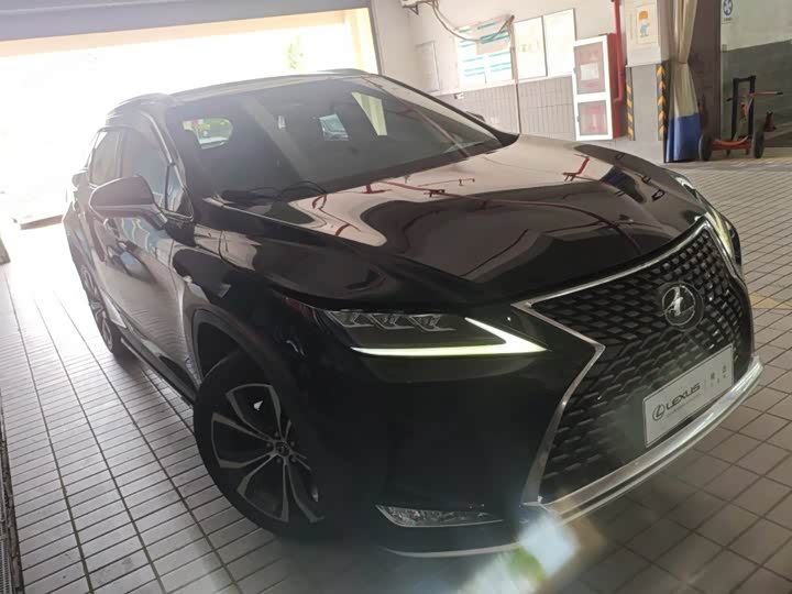 Lexus RX, 2022 — купить в Санкт-Петербурге под ключ