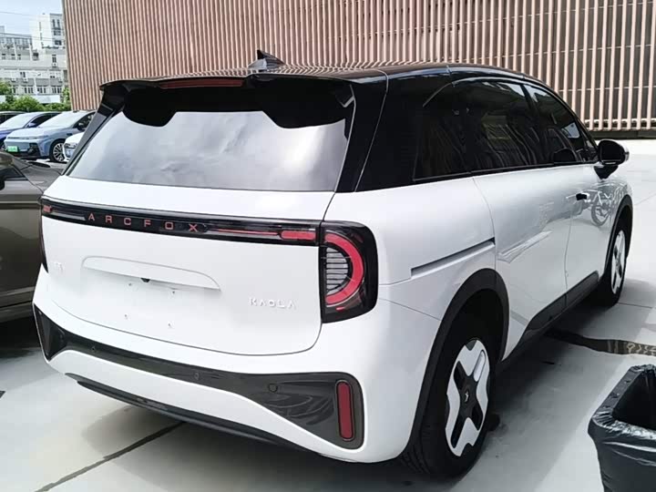 BAIC Arcfox Kaola, 2023 — фото 7 из 9