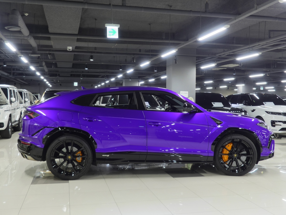 Lamborghini Urus, 2024 — фото 2 из 12