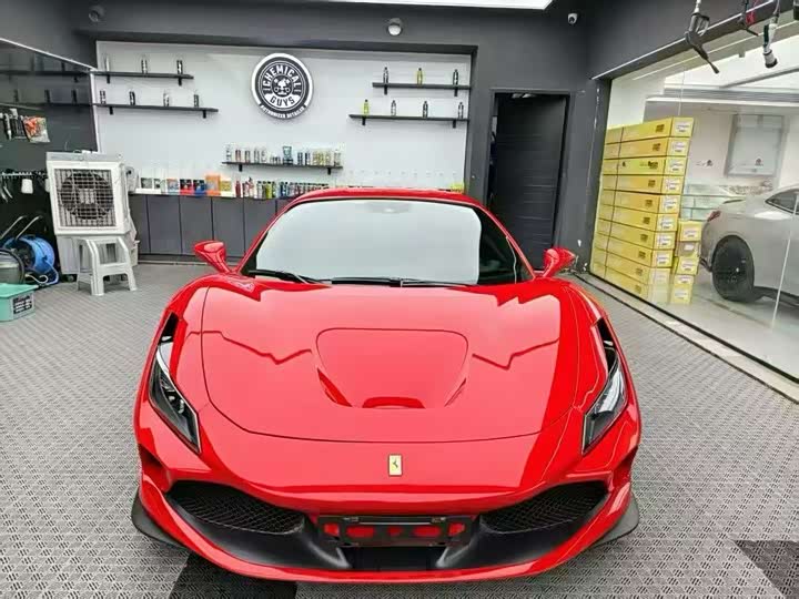 Ferrari F8, 2022 — фото 3 из 7