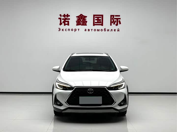 Toyota Yaris L Hatchback, 2022 — фото 6 из 9