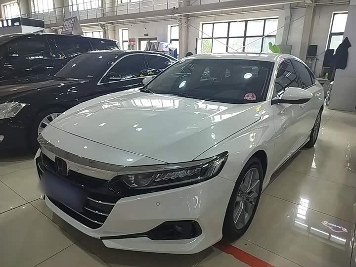 Honda Accord, 2023 — купить в Курске под ключ
