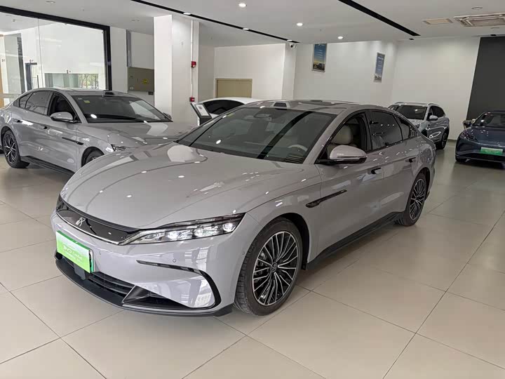BYD Han, 2024 — купить в Москве под ключ
