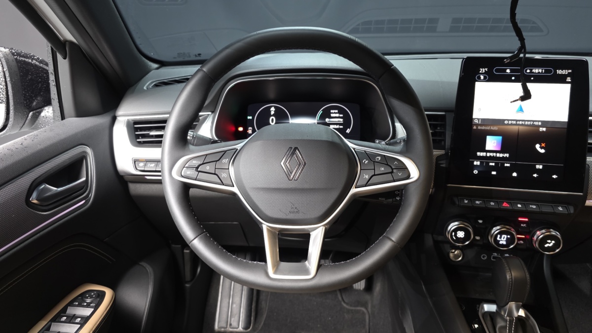 Renault Arkana, 2025 — фото 12 из 12