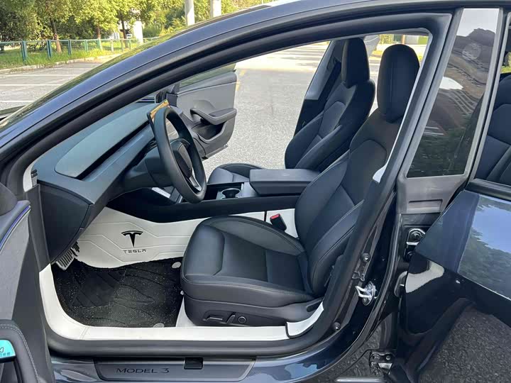 Tesla Model 3, 2024 — фото 4 из 9