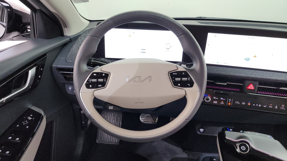 Kia EV6, 2022 — фото 6 из 12