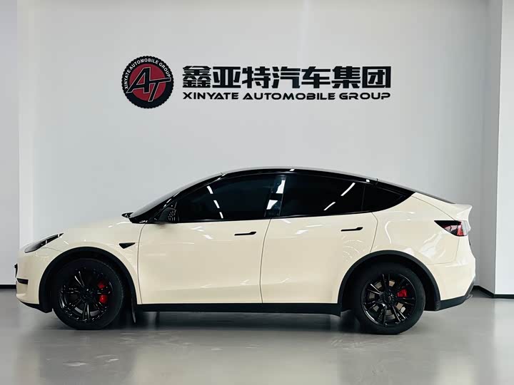 Tesla Model Y, 2022 — фото 4 из 9