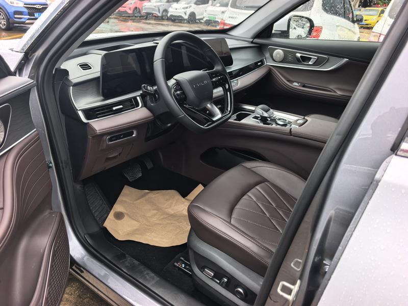 Chery Tiggo 8 Pro, 2025 — фото 7 из 9