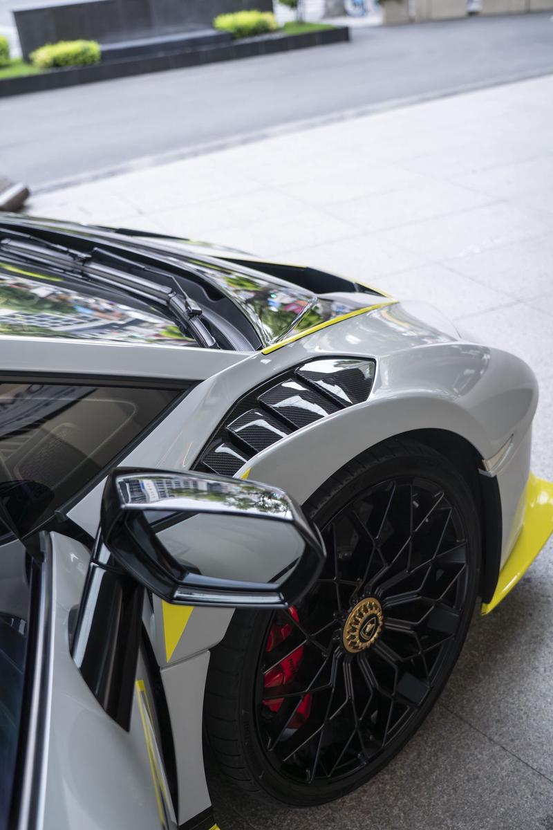 Lamborghini Huracán, 2023 — фото 3 из 8
