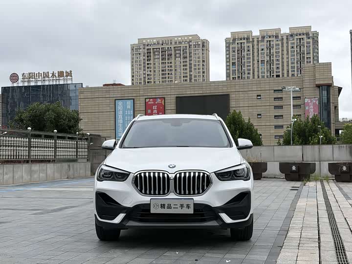 BMW X1, 2021 — фото 2 из 9