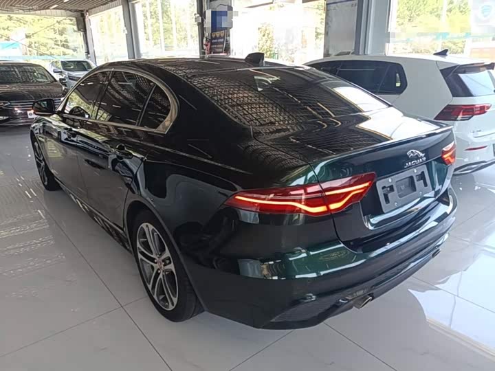 Jaguar XE L, 2023 — фото 5 из 9