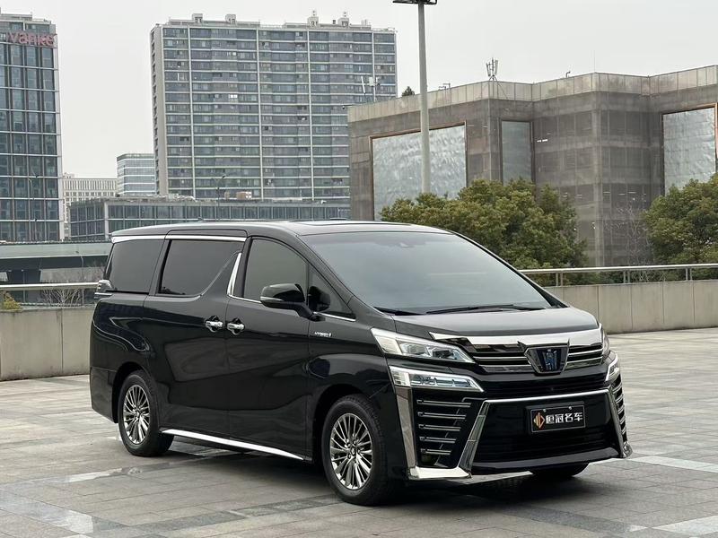 Toyota Vellfire, 2022 — фото 3 из 11