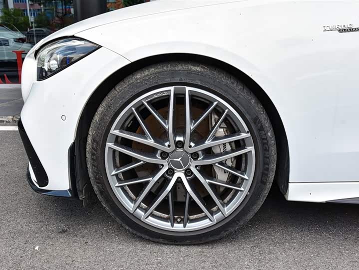 Mercedes-Benz C-Class AMG, 2025 — фото 4 из 9
