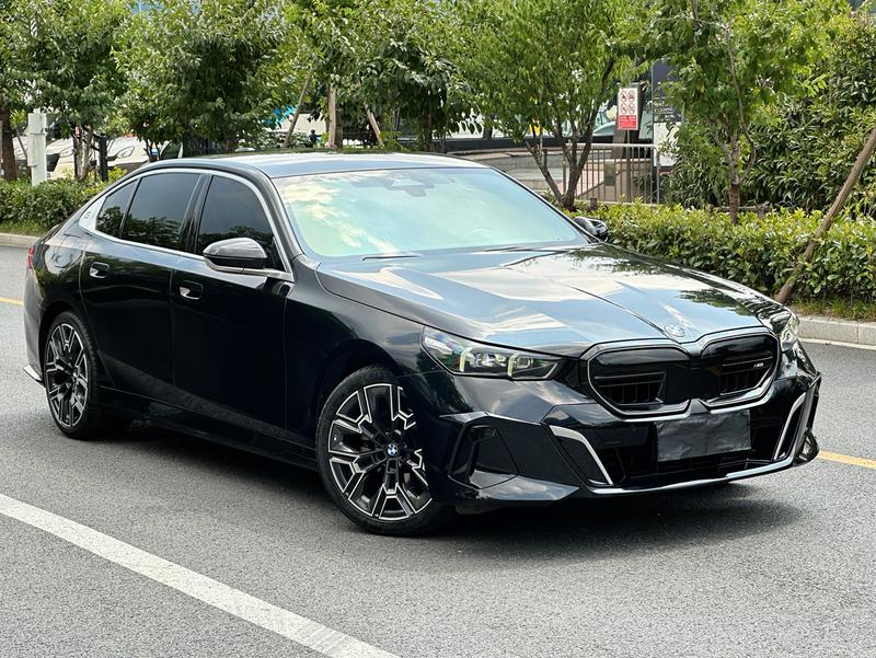 BMW 5 Series, 2024 — фото 3 из 11