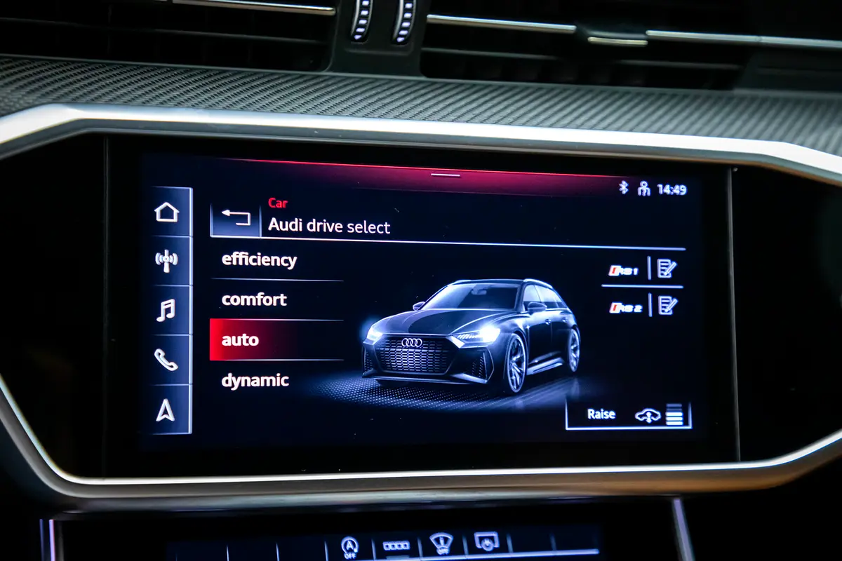 Audi RS6, 2022 — фото 10 из 10