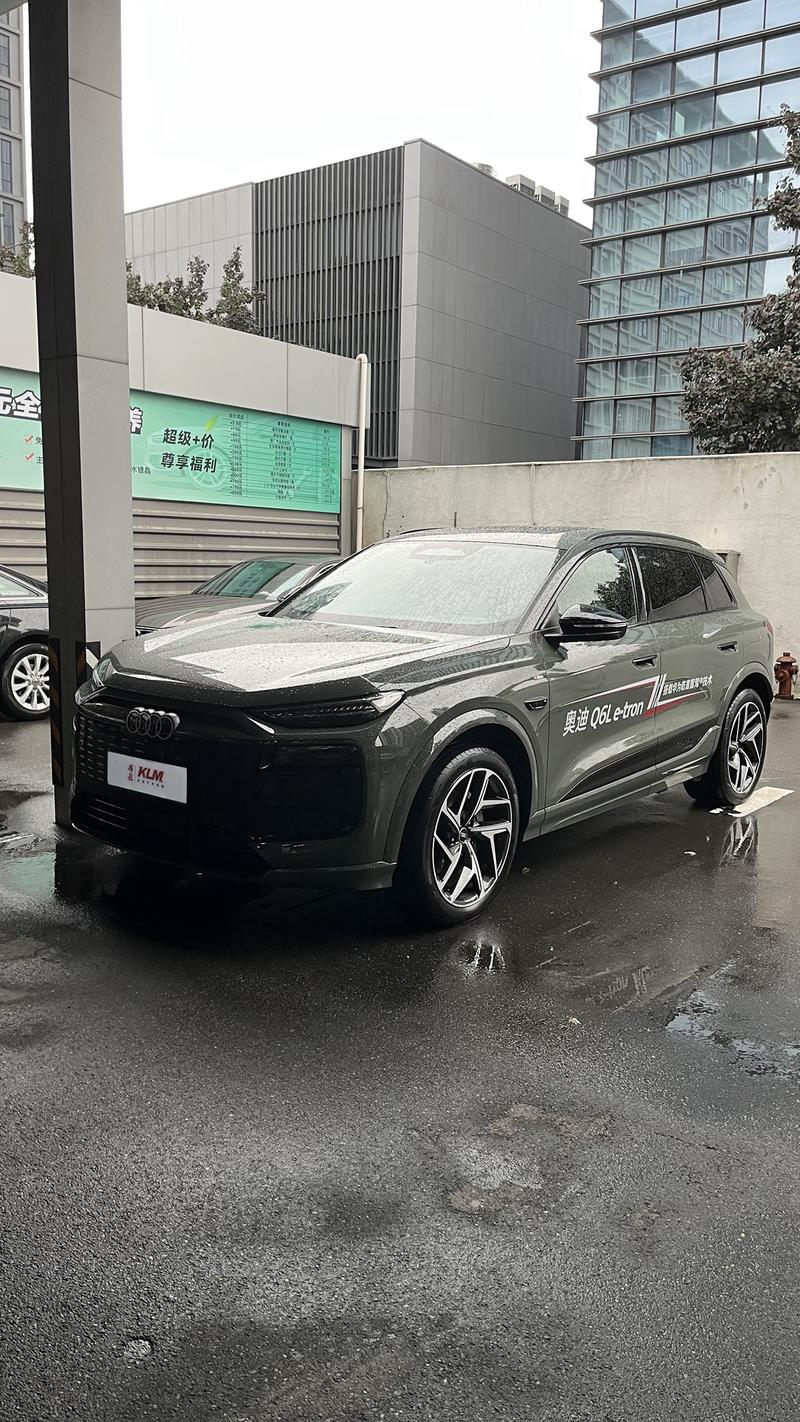 Audi Q6L e-tron, 2025 — купить в Перми под ключ