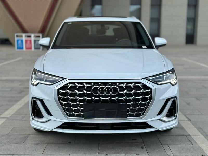 Audi Q3, 2025 — фото 2 из 9