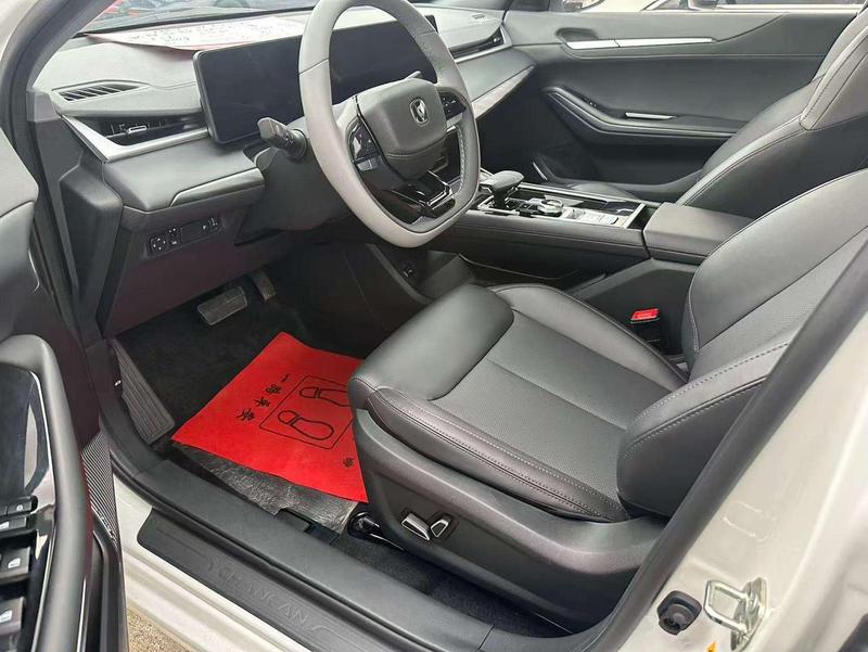 Changan Raeton Plus, 2022 — фото 9 из 11