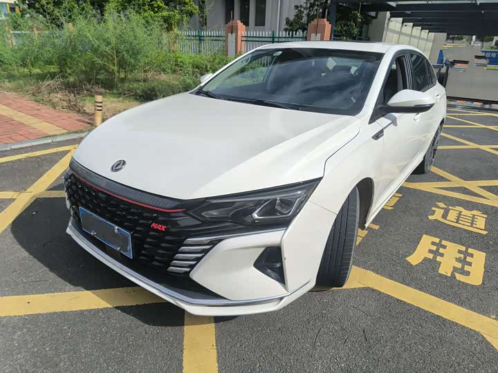Dongfeng Aeolus Yixuan Max, 2022 — купить в Саранске под ключ