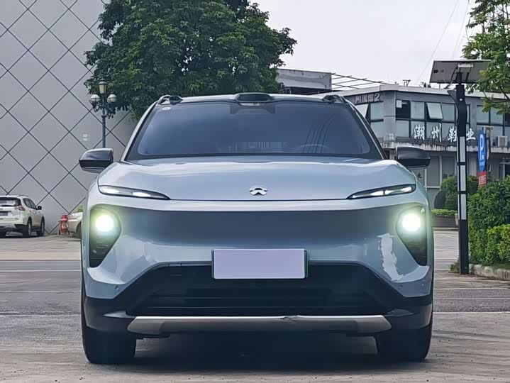 Nio ES7, 2022 — фото 2 из 9
