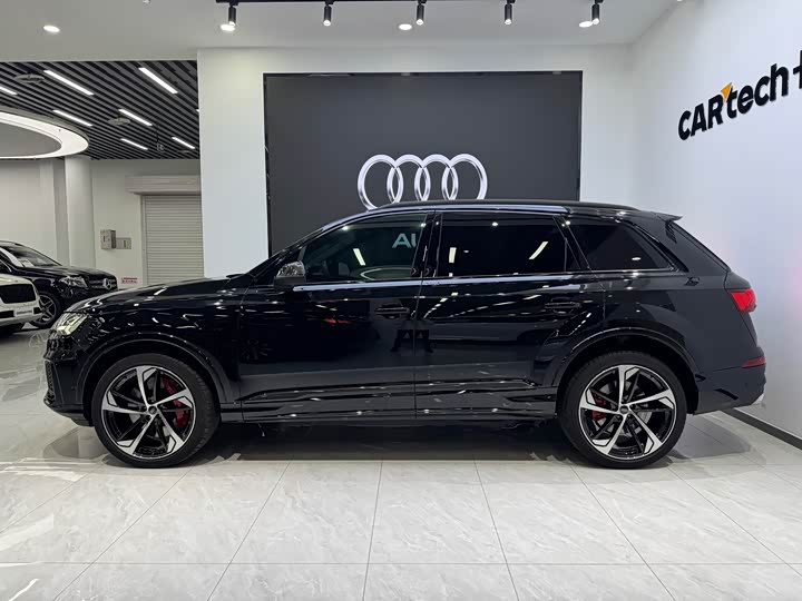 Audi SQ7, 2023 — фото 7 из 9