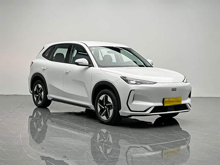 Geely Galaxy E5, 2026 — фото 8 из 9