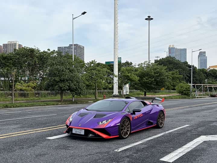 Lamborghini Huracán, 2023 — купить в Уфе под ключ
