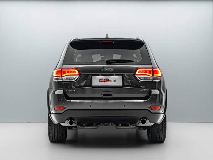 Jeep Grand Cherokee, 2023 — фото 6 из 9