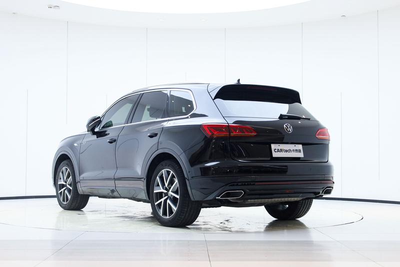 Volkswagen Touareg, 2024 — фото 5 из 12