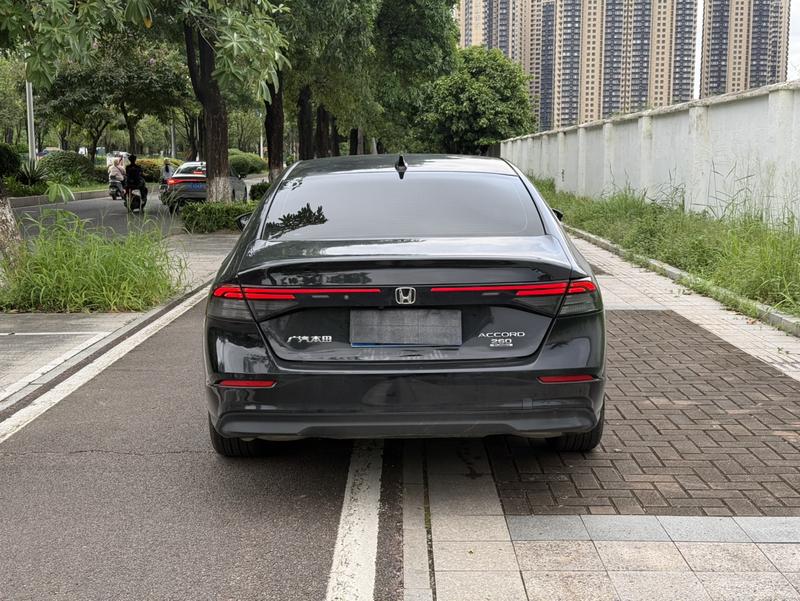 Honda Accord, 2025 — фото 6 из 12
