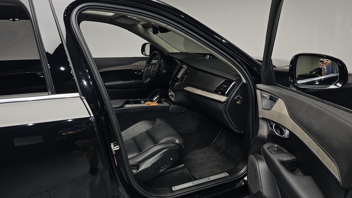 Volvo XC90, 2022 — фото 11 из 12