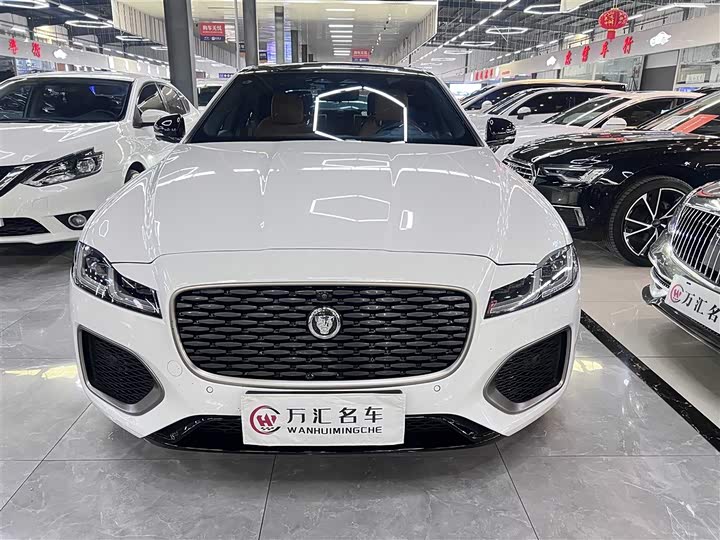 Jaguar XF L, 2023 — купить в Москве под ключ