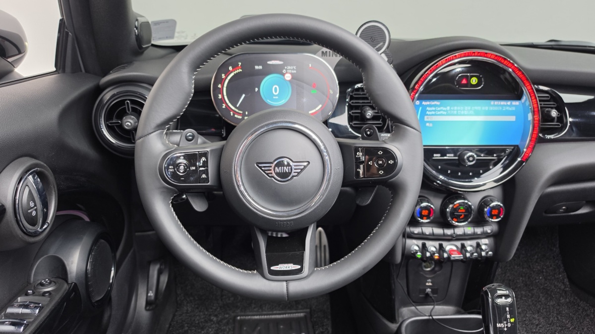 Mini Cooper Convertible, 2022 — фото 11 из 12
