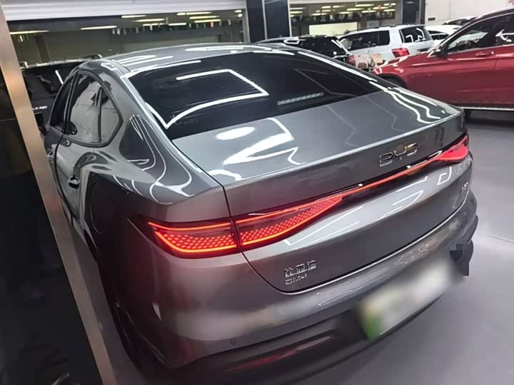 BYD Seal 05 DM-i Hybrid, 2026 — фото 5 из 9