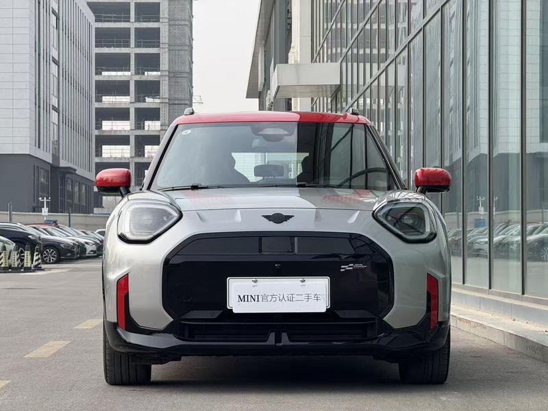 Mini Aceman JCW, 2026 — фото 2 из 12