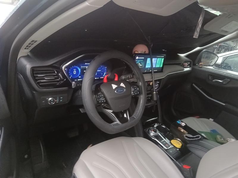 Ford Escape, 2021 — фото 7 из 12