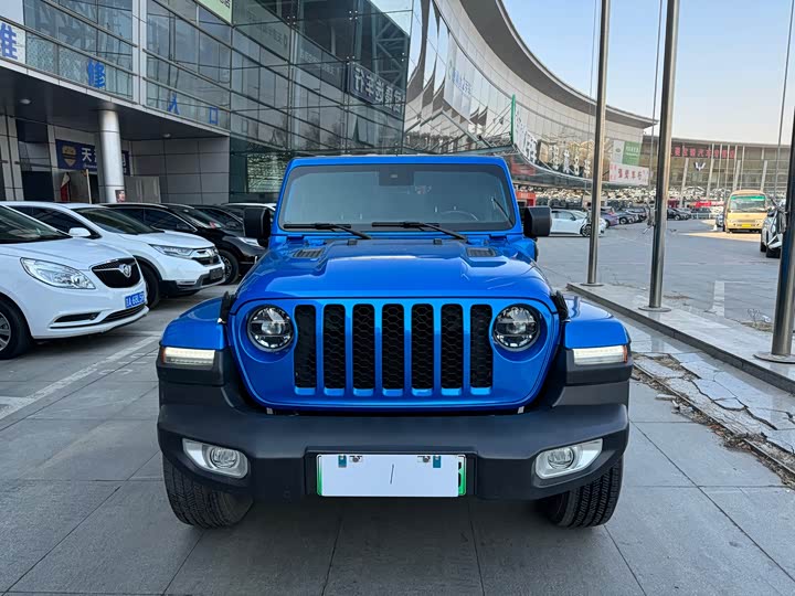 Jeep Wrangler Hybrid, 2022 — фото 2 из 12