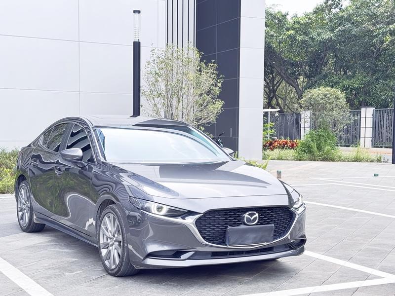 Mazda 3 (Axela), 2022 — фото 3 из 12