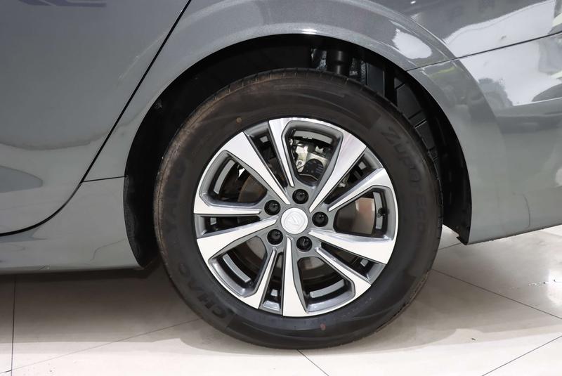 Changan Eado Plus, 2025 — фото 8 из 12