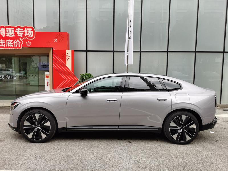 Volvo ES90, 2026 — фото 4 из 12