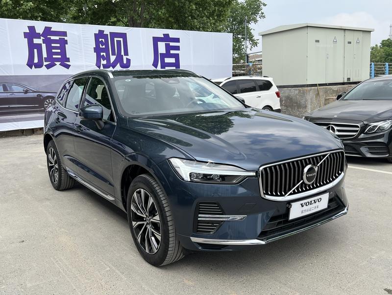 Volvo XC60, 2024 — фото 3 из 12